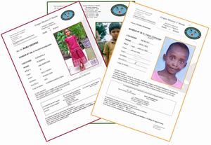 Alcune schede di bambini adottati a distanza