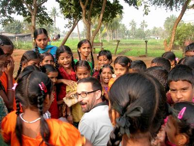 Marco durante il viaggio in India