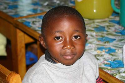 Immagine di un piccolo ospite dell'orfanotrofio "Children's home St. Patrick"