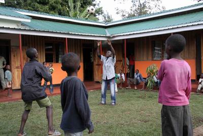 Immagine della vita quotidiana al "Children's home St. Patrick"